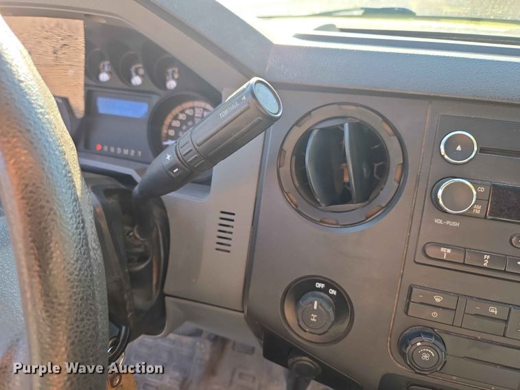 image for item EW8584 2016 Ford F250 Super Duty pickup truck