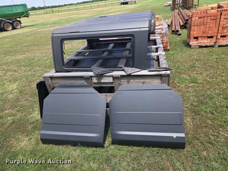image for item EW8592 (2) automotive hard tops