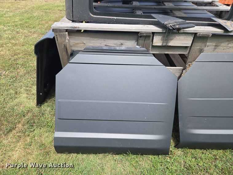 image for item EW8592 (2) automotive hard tops