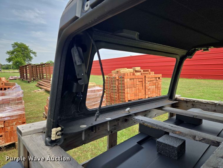 image for item EW8592 (2) automotive hard tops