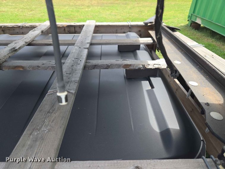 image for item EW8592 (2) automotive hard tops