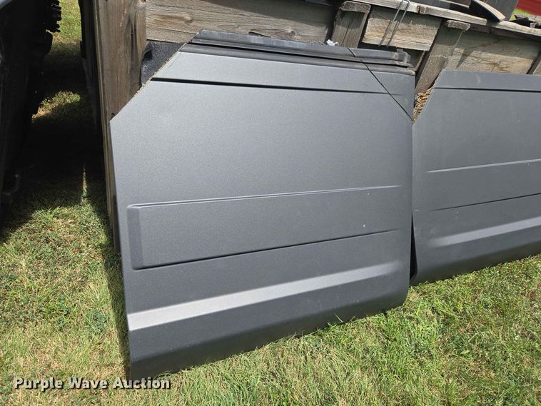 image for item EW8592 (2) automotive hard tops