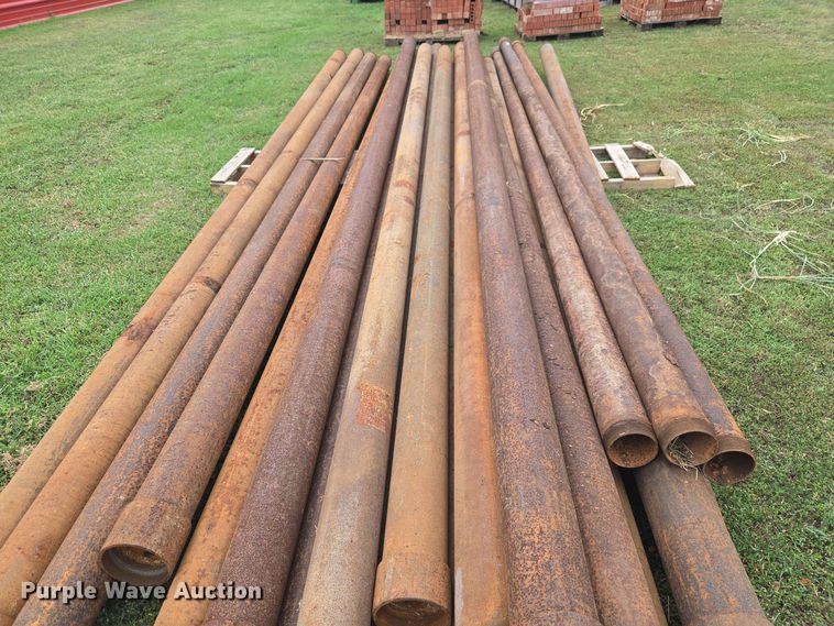 image for item EW8593 (21) pieces of pipe
