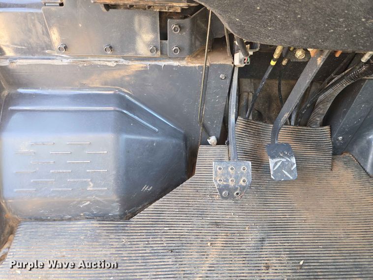 image for item EW8605 Kubota RTV1100 utility vehicle