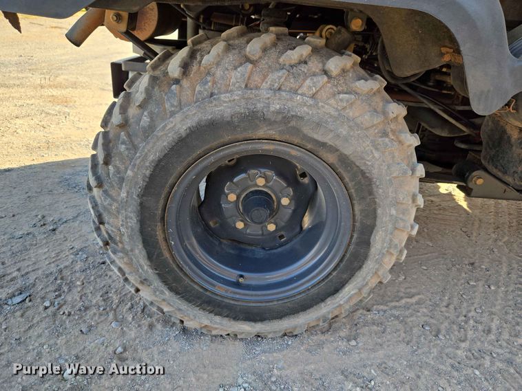 image for item EW8605 Kubota RTV1100 utility vehicle