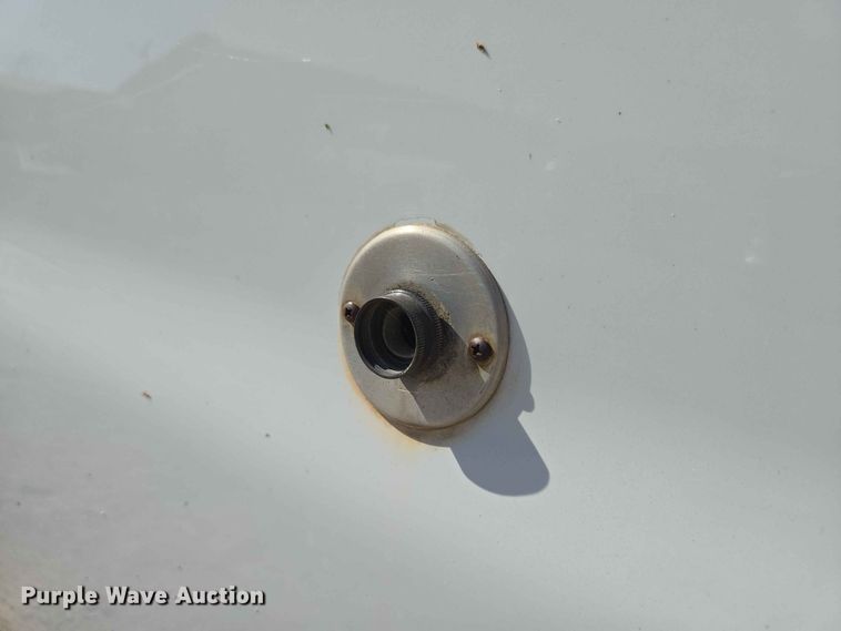 image for item EW8610 2001 Chevrolet Express 3500 van
