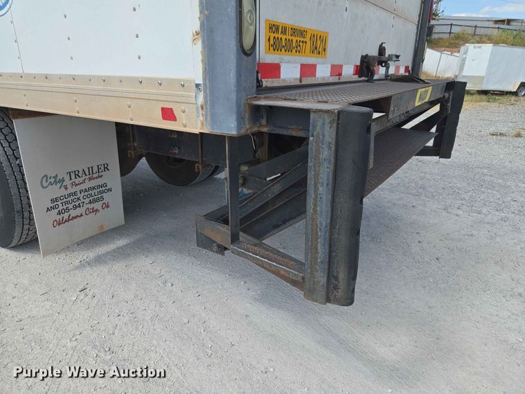 image for item EW8616 2010 Hino 268 box truck