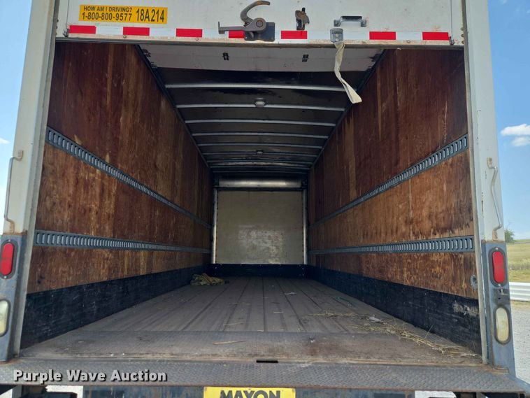 image for item EW8616 2010 Hino 268 box truck