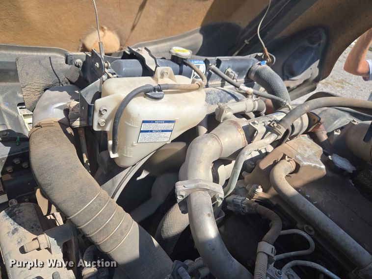 image for item EW8616 2010 Hino 268 box truck