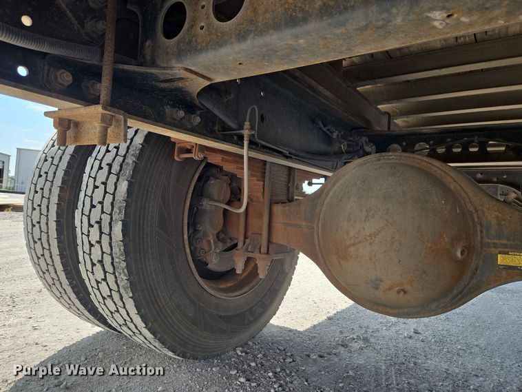image for item EW8616 2010 Hino 268 box truck