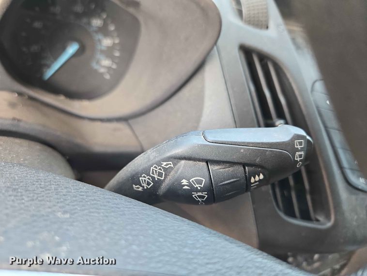 image for item EW8617 2015 Ford Transit Connect van