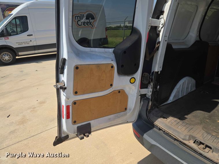 image for item EW8617 2015 Ford Transit Connect van