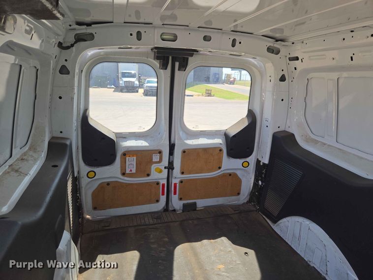 image for item EW8617 2015 Ford Transit Connect van