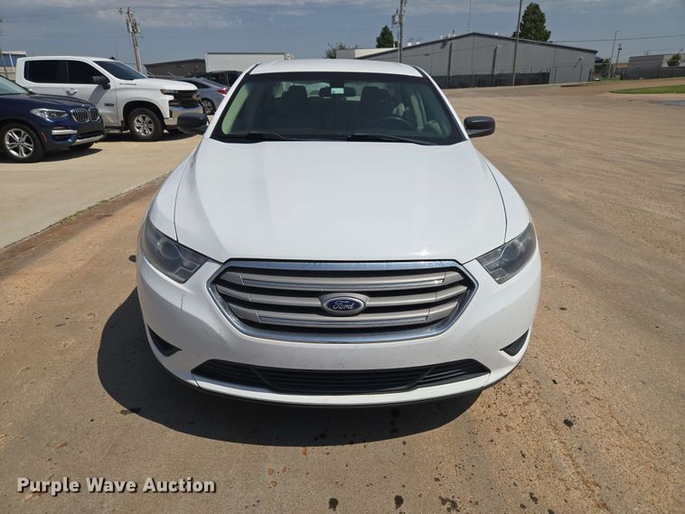 image for item EW8618 2015 Ford Taurus 