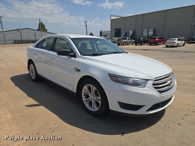 image for item EW8618 2015 Ford Taurus 