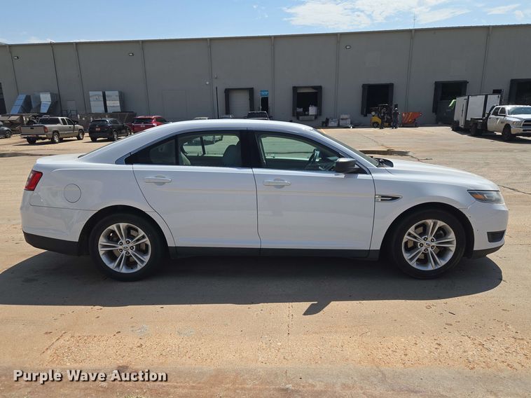 image for item EW8618 2015 Ford Taurus 