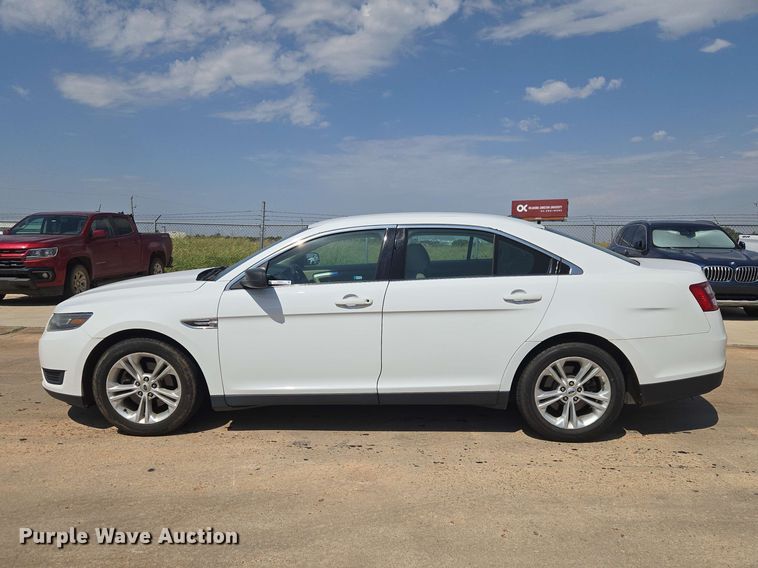 image for item EW8618 2015 Ford Taurus 