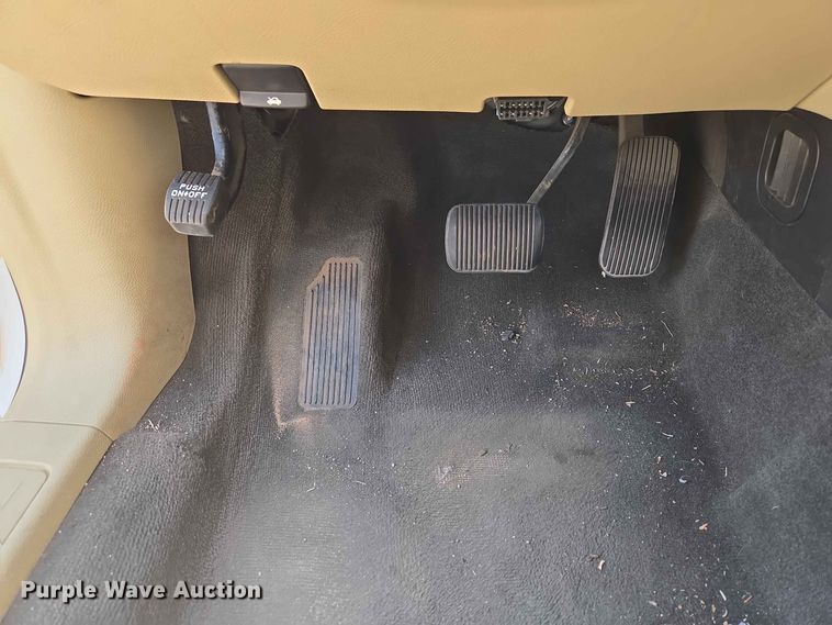 image for item EW8618 2015 Ford Taurus 