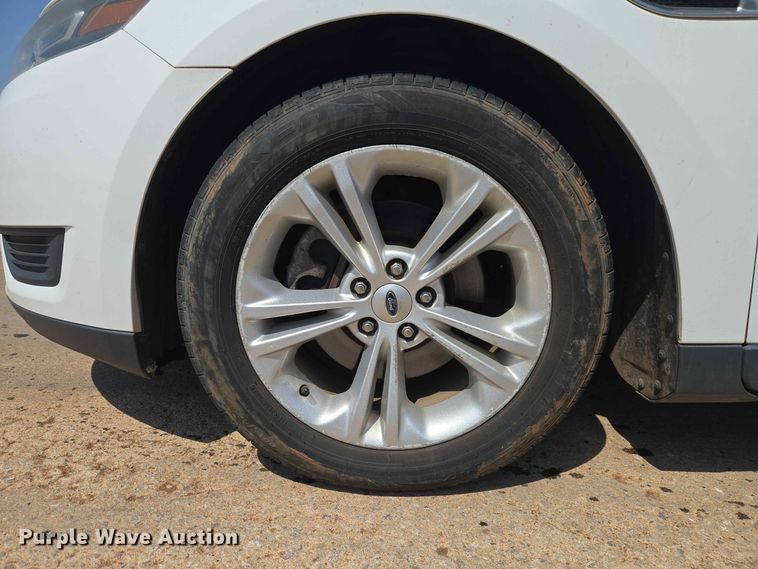 image for item EW8618 2015 Ford Taurus 