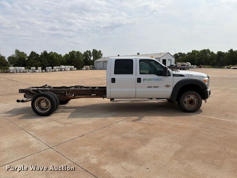 image for item EW8623 2012 Ford F550 Super Duty Crew Cab truck cab and chassis
