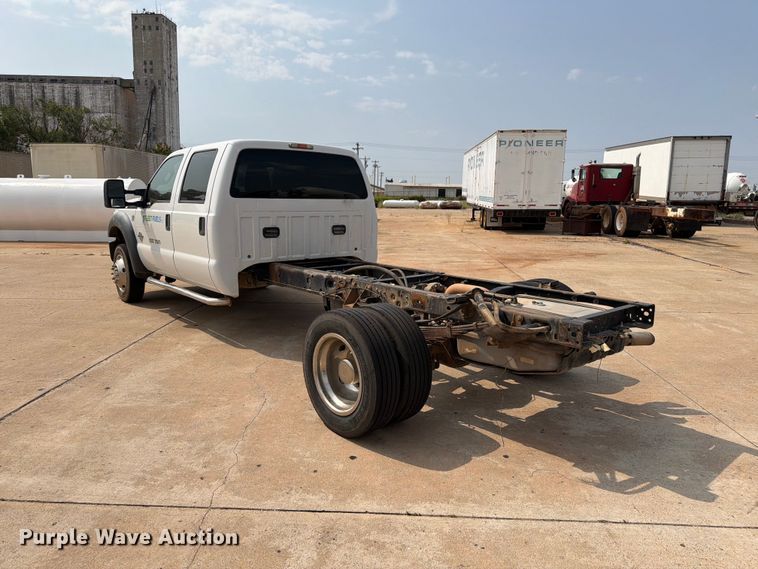 image for item EW8623 2012 Ford F550 Super Duty Crew Cab truck cab and chassis
