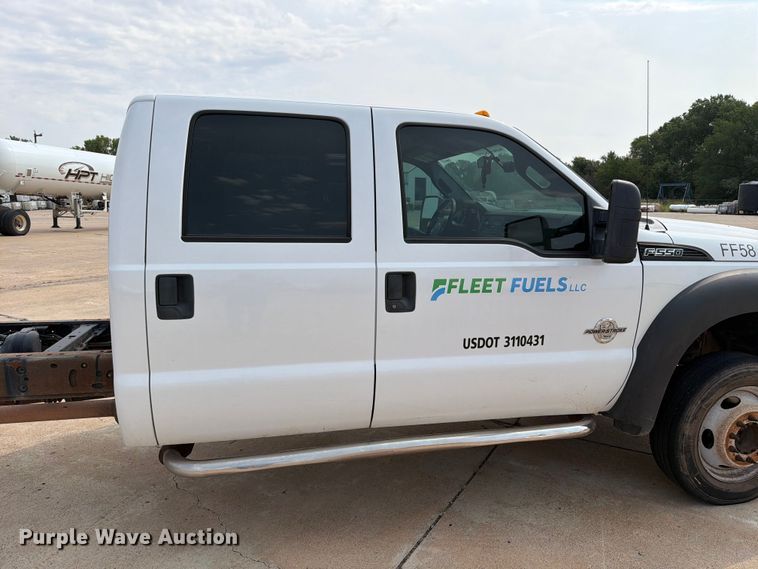image for item EW8623 2012 Ford F550 Super Duty Crew Cab truck cab and chassis