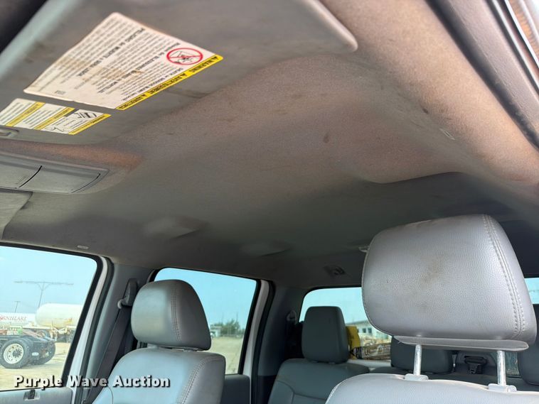 image for item EW8623 2012 Ford F550 Super Duty Crew Cab truck cab and chassis