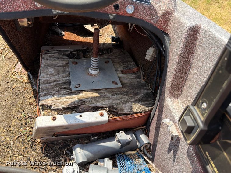 image for item EW8630 Skeeter 88-1 Sport Fisherman boat