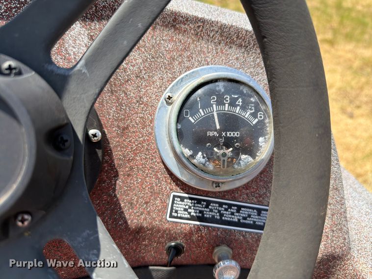 image for item EW8630 Skeeter 88-1 Sport Fisherman boat