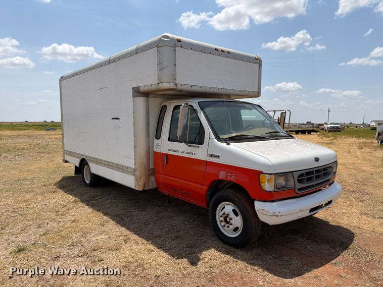 image for item EW8631 1998 Ford E350 Super Duty box truck