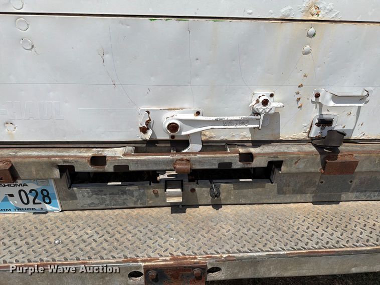 image for item EW8631 1998 Ford E350 Super Duty box truck