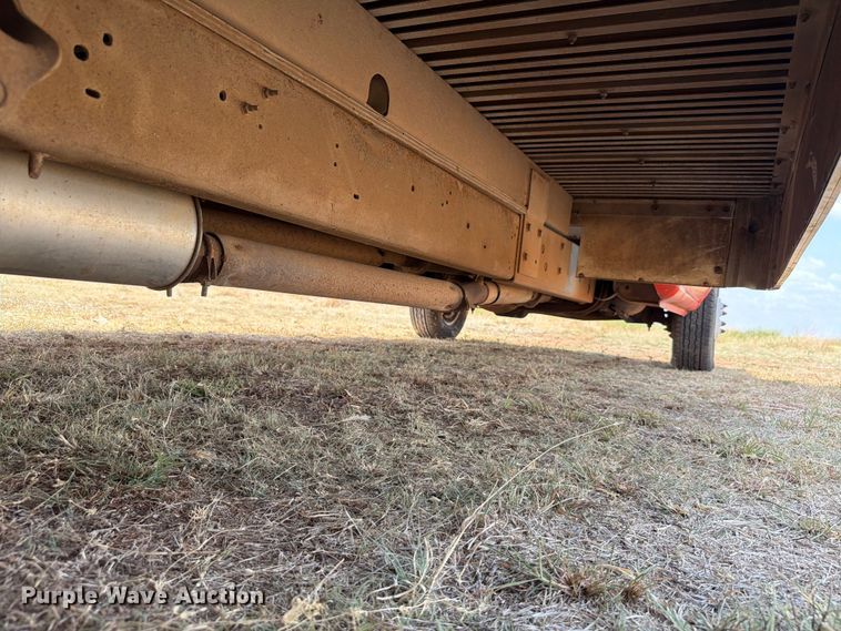 image for item EW8631 1998 Ford E350 Super Duty box truck