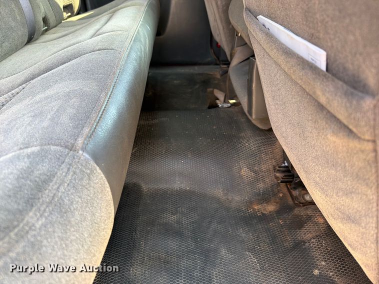 image for item EX2583 2006 Chevrolet Silverado 2500HD Ext. Cab pickup truck