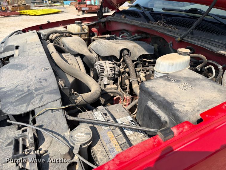 image for item EX2583 2006 Chevrolet Silverado 2500HD Ext. Cab pickup truck