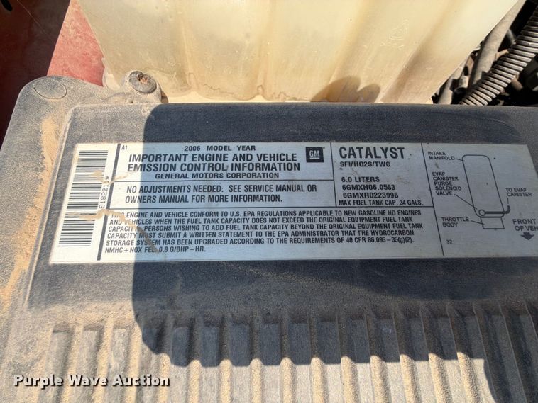 image for item EX2583 2006 Chevrolet Silverado 2500HD Ext. Cab pickup truck