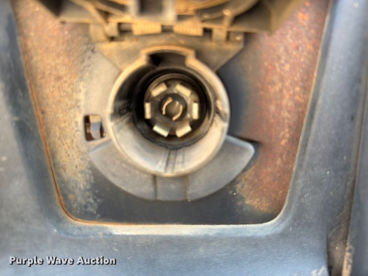 image for item EX2584 2013 Chevrolet Silverado 1500 Crew Cab pickup truck