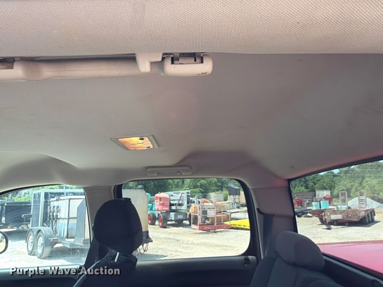image for item EX2584 2013 Chevrolet Silverado 1500 Crew Cab pickup truck
