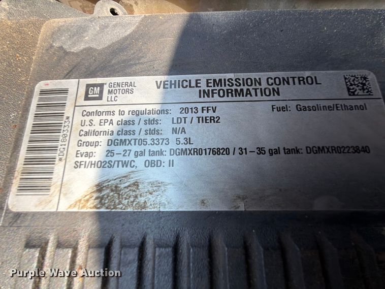 image for item EX2584 2013 Chevrolet Silverado 1500 Crew Cab pickup truck