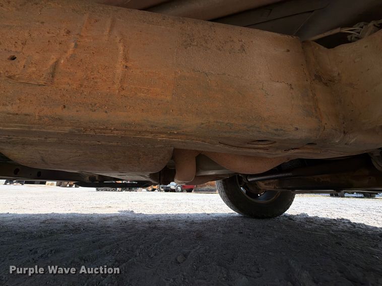 image for item EX2584 2013 Chevrolet Silverado 1500 Crew Cab pickup truck