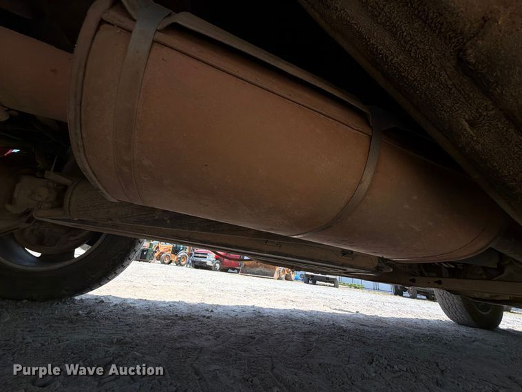 image for item EX2584 2013 Chevrolet Silverado 1500 Crew Cab pickup truck