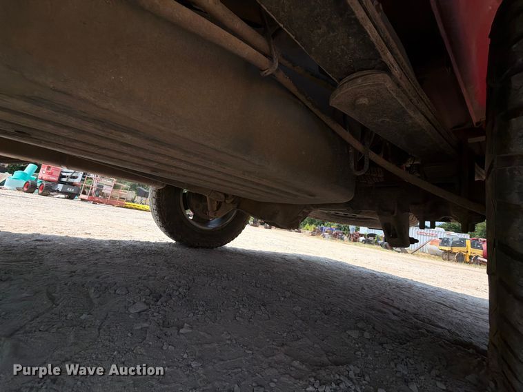 image for item EX2584 2013 Chevrolet Silverado 1500 Crew Cab pickup truck