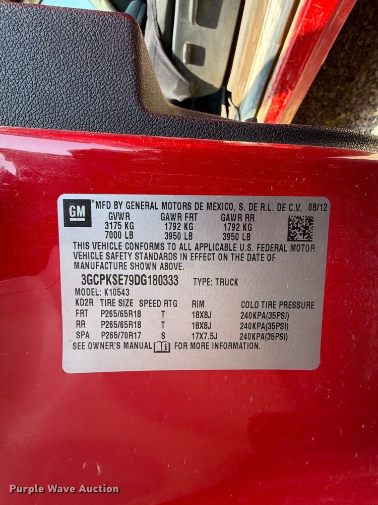 image for item EX2584 2013 Chevrolet Silverado 1500 Crew Cab pickup truck