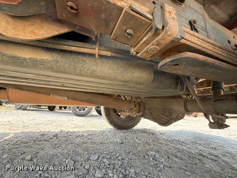 image for item EX2586 2005 Chevrolet Silverado 2500HD pickup truck