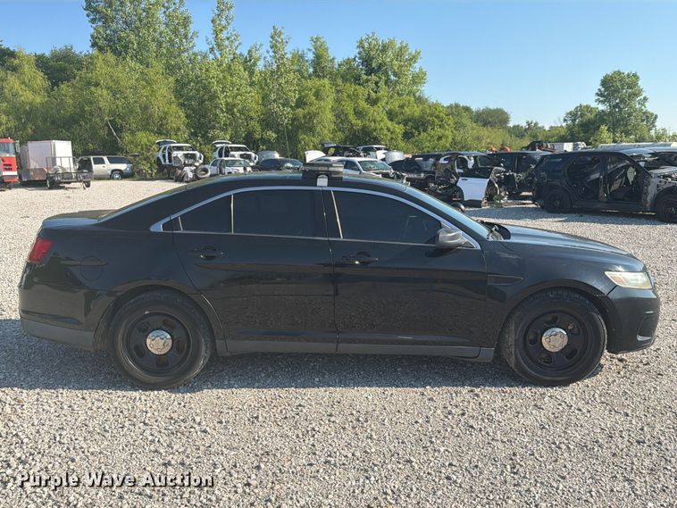 image for item EX4047 2013 Ford Taurus Police Interceptor 