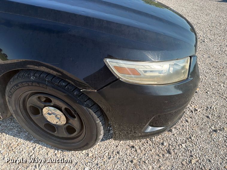image for item EX4047 2013 Ford Taurus Police Interceptor 