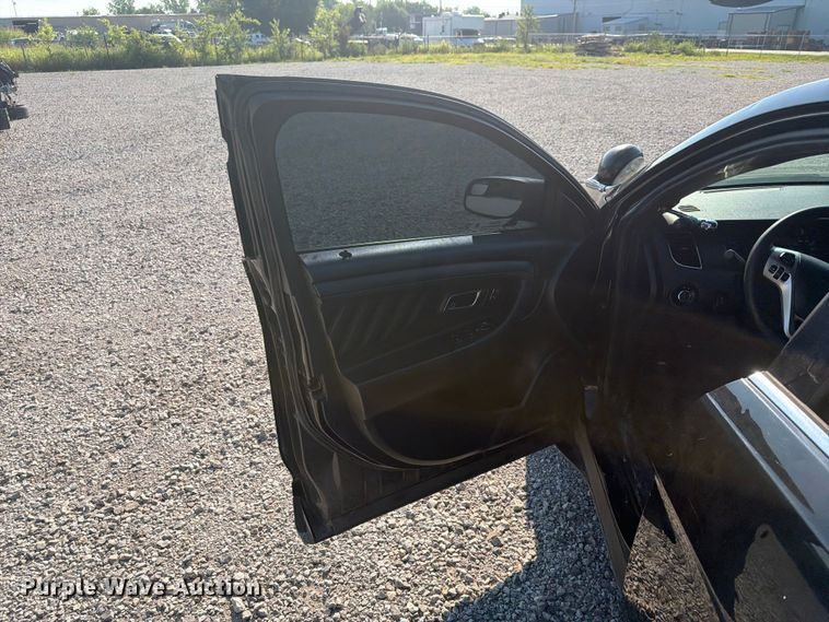 image for item EX4047 2013 Ford Taurus Police Interceptor 