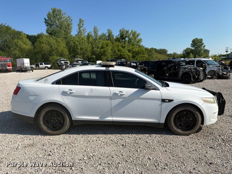 image for item EX4048 2014 Ford Taurus Police Interceptor 