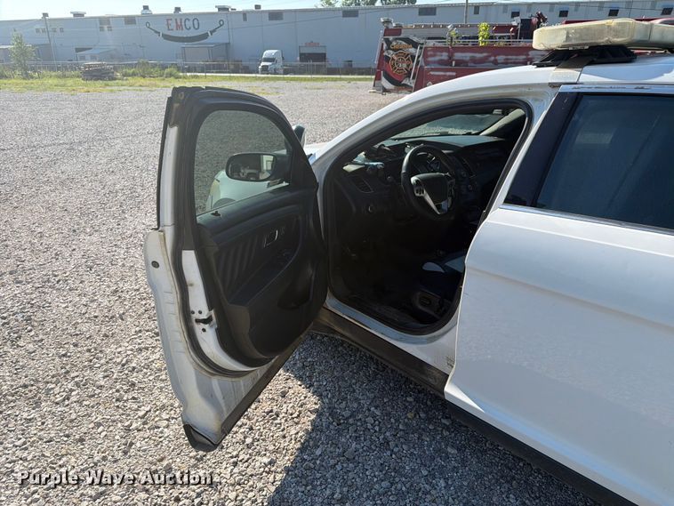 image for item EX4048 2014 Ford Taurus Police Interceptor 