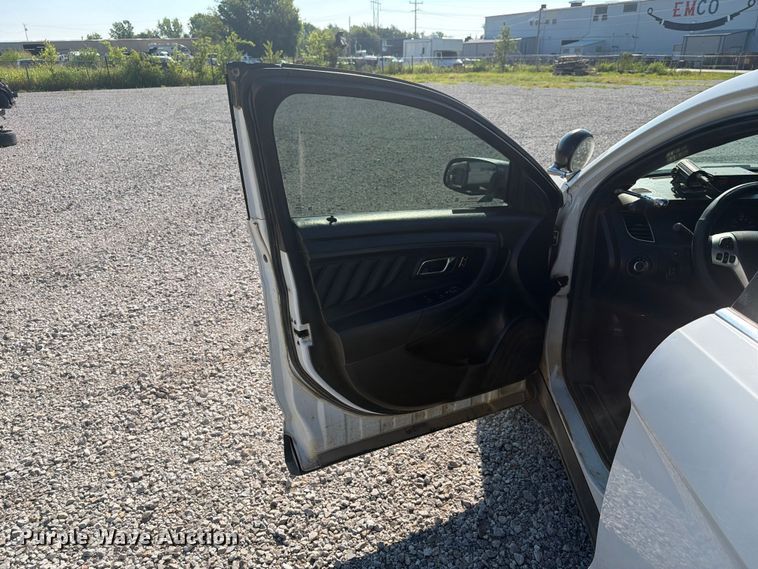 image for item EX4048 2014 Ford Taurus Police Interceptor 