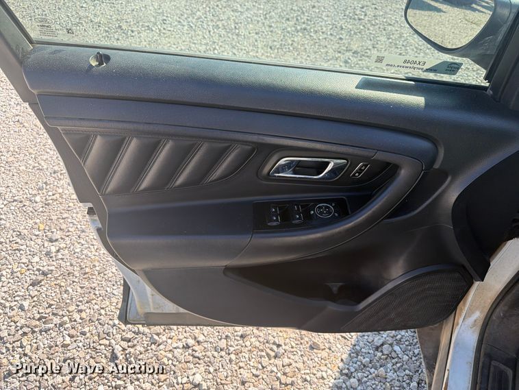 image for item EX4048 2014 Ford Taurus Police Interceptor 